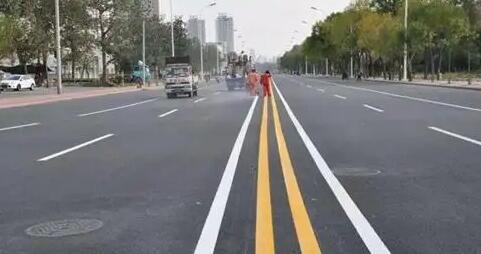 蘇州道路劃線道路劃線的一般規(guī)則是什么？