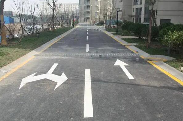 蘇州道路劃線一般什么樣的單位能做，馬路上劃線是哪個部門？