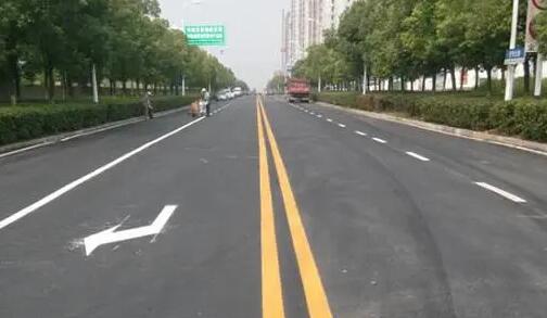 道路劃線的標(biāo)準(zhǔn)尺寸，道路劃線的寬度是多少？